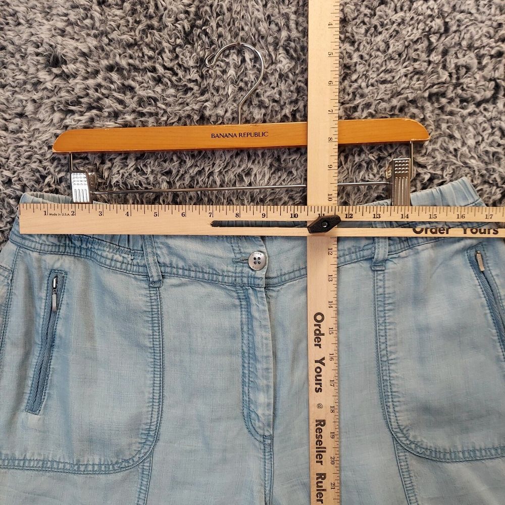Chico's 2.5 Shorts Women 14 Light Blue High Rise Zipped Pockets Lightweight - Picture 3 of 9